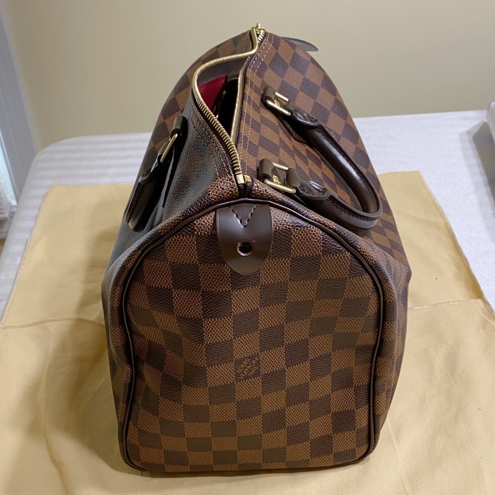 100% Authentic Louis Vuitton Damier Speedy 30
